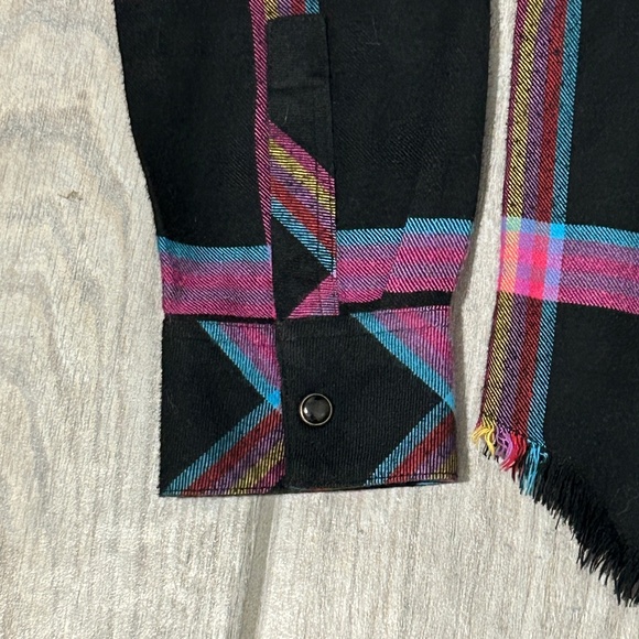 LIKE NEW! Women's Rails Black/Hot Pink Plaid Flannel Button Down - XS - Picture 8 of 12